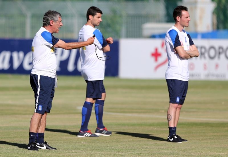 Ελλάδα: Συνεχίζουν οι επτά! (photos+videos)