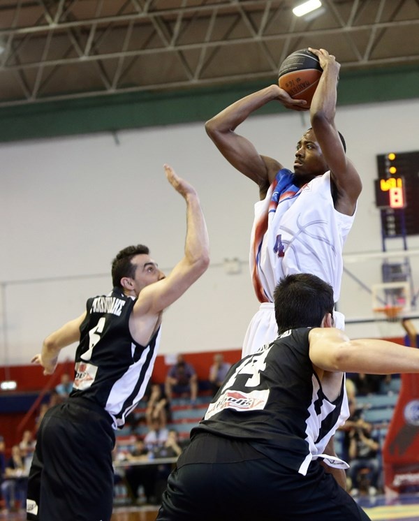 ΜακΚόλουμ: «Θα είναι μεγάλη η σειρά» (photos)