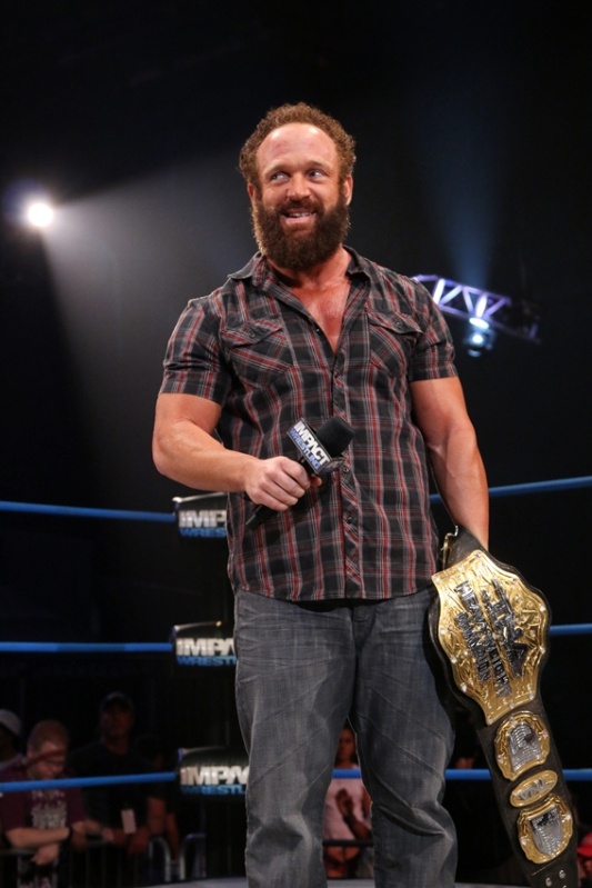 TNA Impact Wrestling: Ό,τι θέλει ο MVP και η… παρέα του (photos+videos)