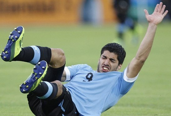 Εθνική Ουρουγουάης: Σε καροτσάκι ο Σουάρεζ (photos+videos)