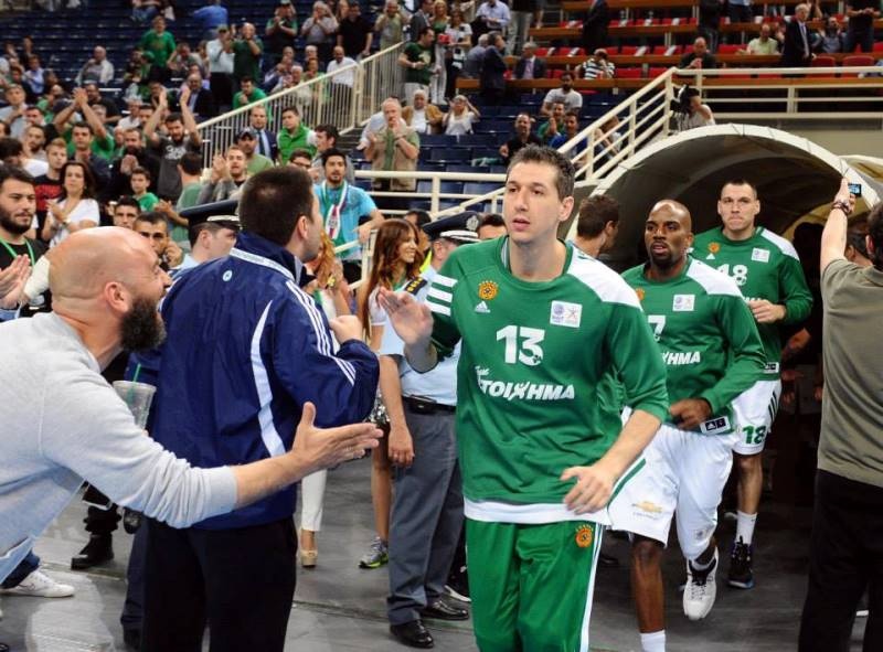 Onsports TV: Οι αγκαλιές Διαμαντίδη με Σπανούλη, Σερμαντίνι (videos+photos)