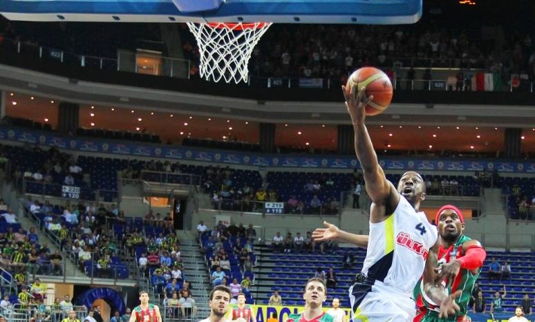 Φενέρμπαχτσε / Ούλκερ: Ένα βήμα από τους τελικούς (photos)