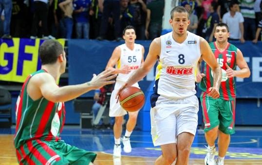 Φενέρμπαχτσε / Ούλκερ: Ένα βήμα από τους τελικούς (photos)