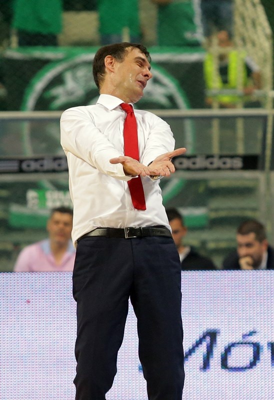 Μπαρτζώκας: «Δεν χρειάζονται περισσότερες εξηγήσεις» (photos)