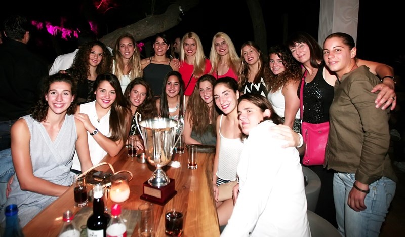 Ολυμπιακός: Το γλέντι των πρωταθλητριών (photos)