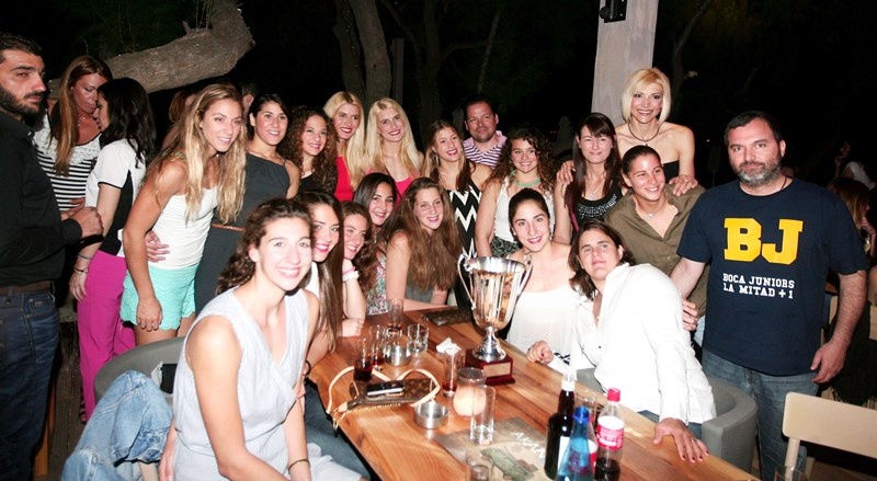 Ολυμπιακός: Το γλέντι των πρωταθλητριών (photos)