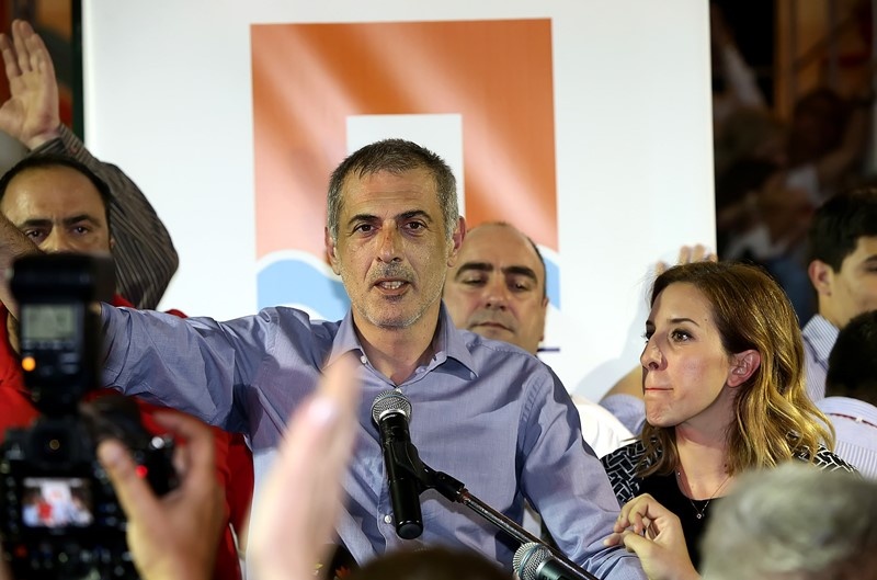 Εκλογές 2014: Πανηγυρισμοί για Μώραλη στον Πειραιά (photos)