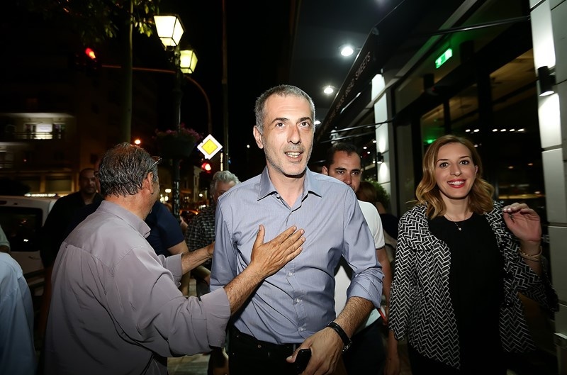 Εκλογές 2014: Πανηγυρισμοί για Μώραλη στον Πειραιά (photos)