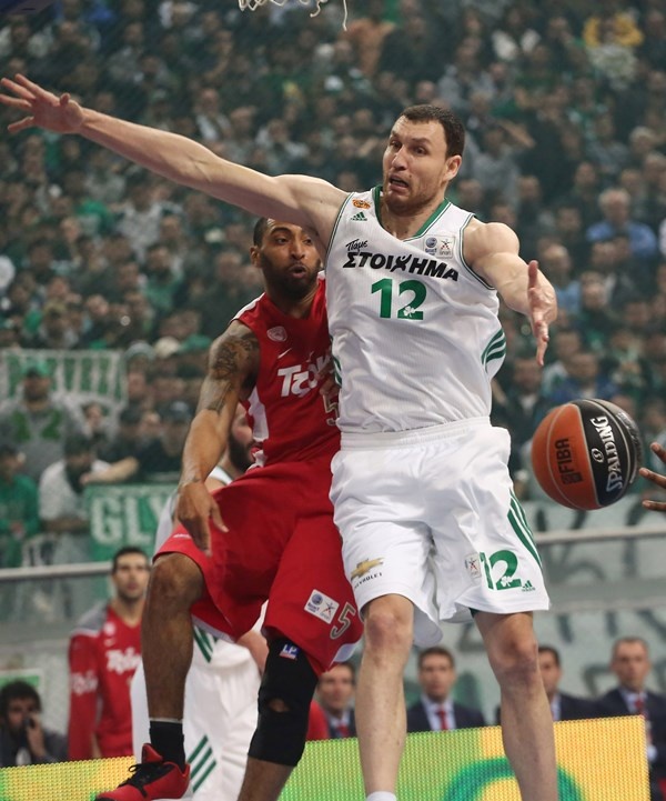 Ολυμπιακός: Η νοσταλγία του Λο (photos+tweet)