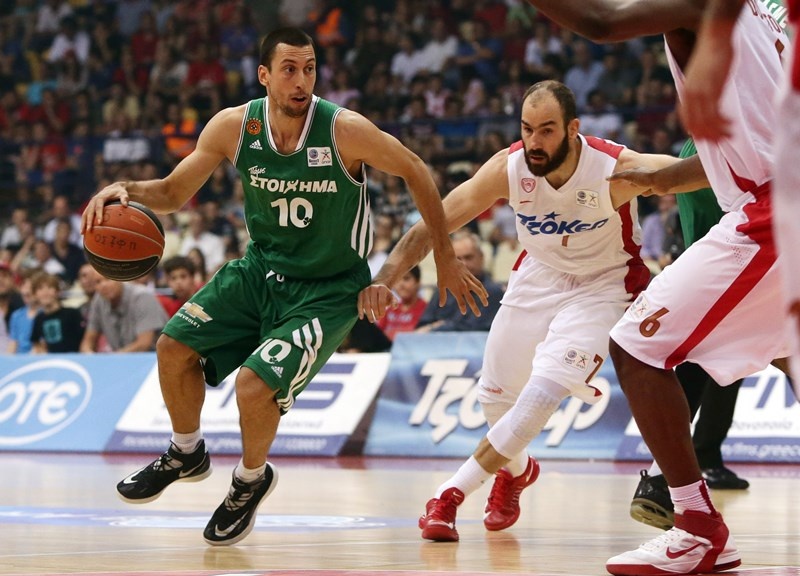 Ολυμπιακός: Τα «εκρηκτικά» τρίποντα Σπανούλη και Πέτγουεϊ (photos+video)