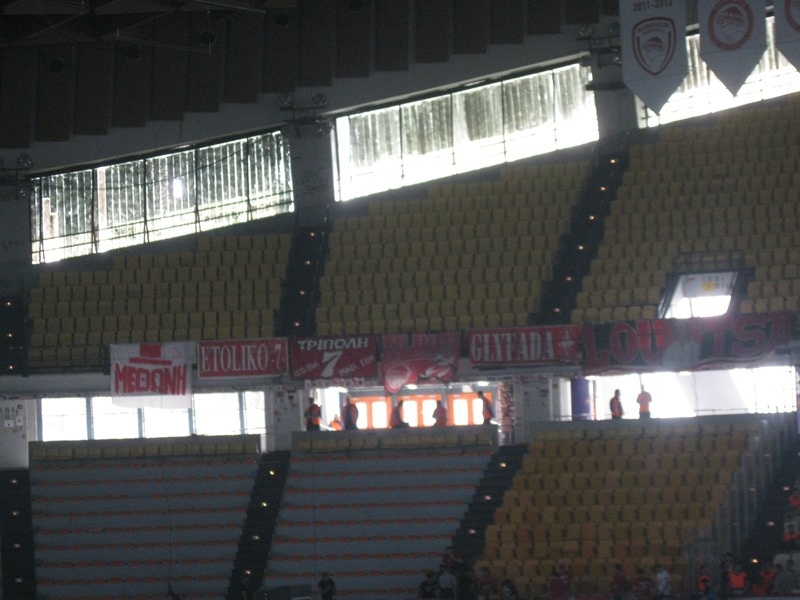 Ολυμπιακός: Όλη η Ελλάδα στο ΣΕΦ! (photos)