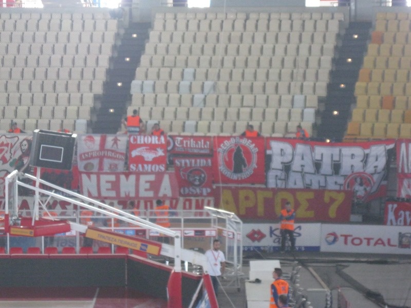Ολυμπιακός: Όλη η Ελλάδα στο ΣΕΦ! (photos)