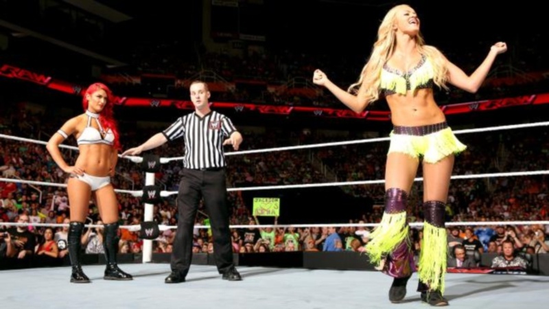 Raw: Ανωτερότητα Evolution, διστακτικότητα Bryan (photos+videos)