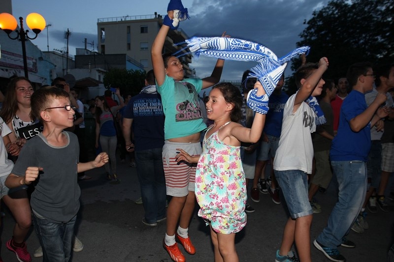 Νίκη Βόλου: Οι οπαδοί γιορτάζουν την άνοδο (photos)