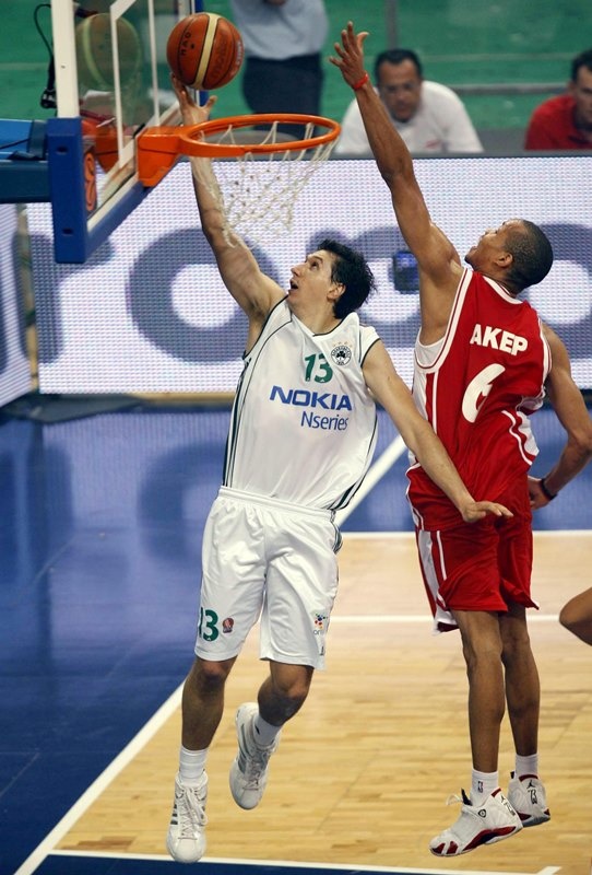 Άκερ στο Onsports: «Ήταν η μεγάλη φάση του Διαμαντίδη» (photos+videos)