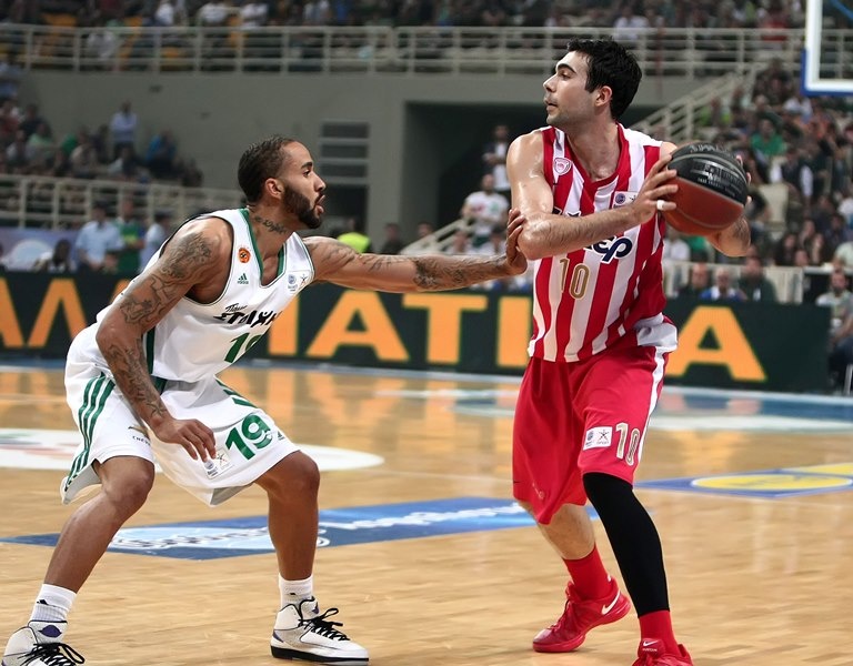 Σλούκας: «Δεν νιώθω ακόμα πρωταθλητής» (photos)