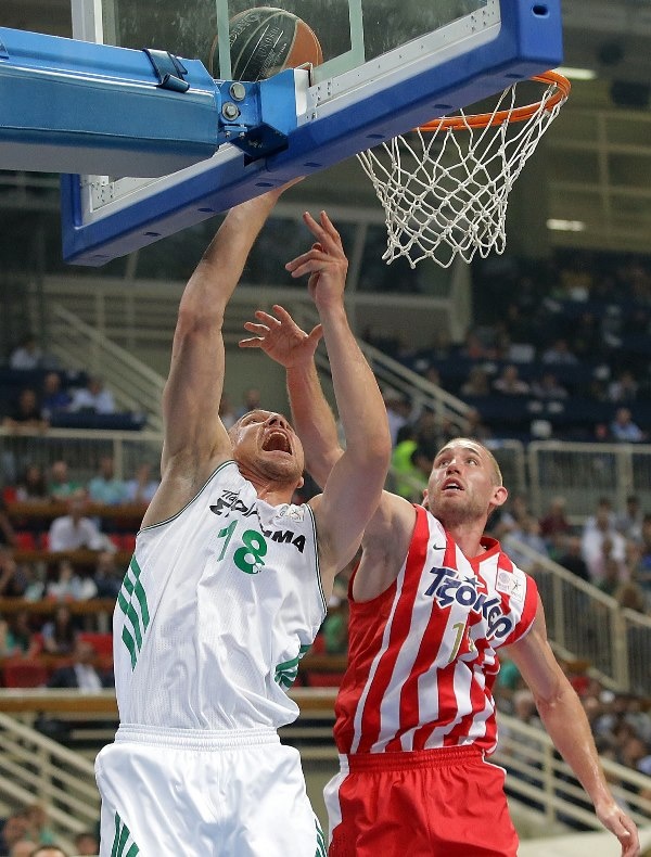 Ολυμπιακός: Μία ακόμη νίκη για Λοτζέσκι και Άντιτς (photos)