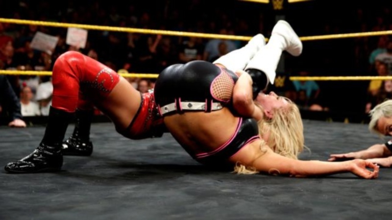 NXT: Θέαμα στο Takeover (photos+videos)