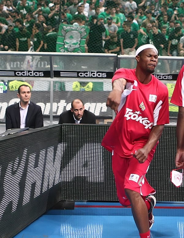 Ολυμπιακός: «Φτιάχνεται» ο Πέτγουεϊ με την κριτική (photos)