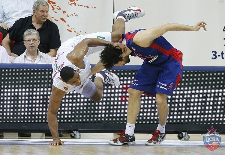 Τεόντοσιτς στο Onsports: «Θέλω Ολυμπιακό χωρίς επεισόδια» (photos+videos)