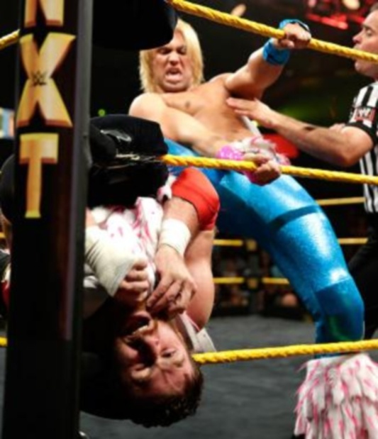 NXT: Θέαμα στο Takeover (photos+videos)