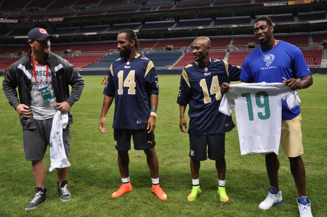 Γνωριμία αστεριών δύο  δημοφιλών σπορ (photos)