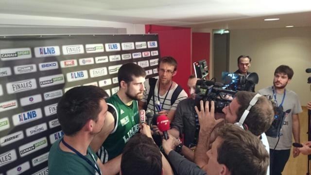 Λιμόζ: Πρώτο βήμα τίτλου (photos)