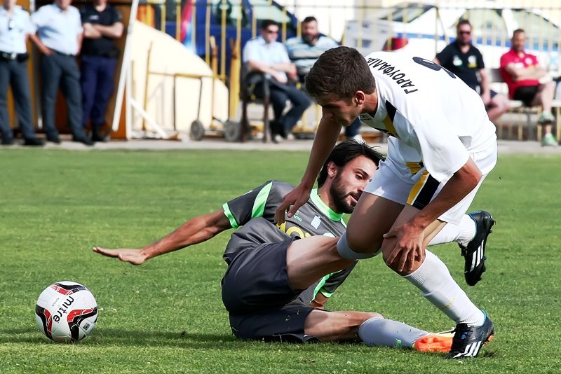 «Κουλούρια» στον Ταύρο (photos)