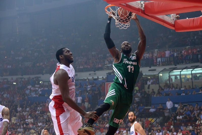 Παναθηναϊκός: Τα... όργια του Λάσμε στο ΣΕΦ (photos)