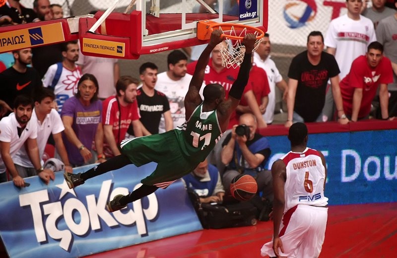 Παναθηναϊκός: Τα... όργια του Λάσμε στο ΣΕΦ (photos)