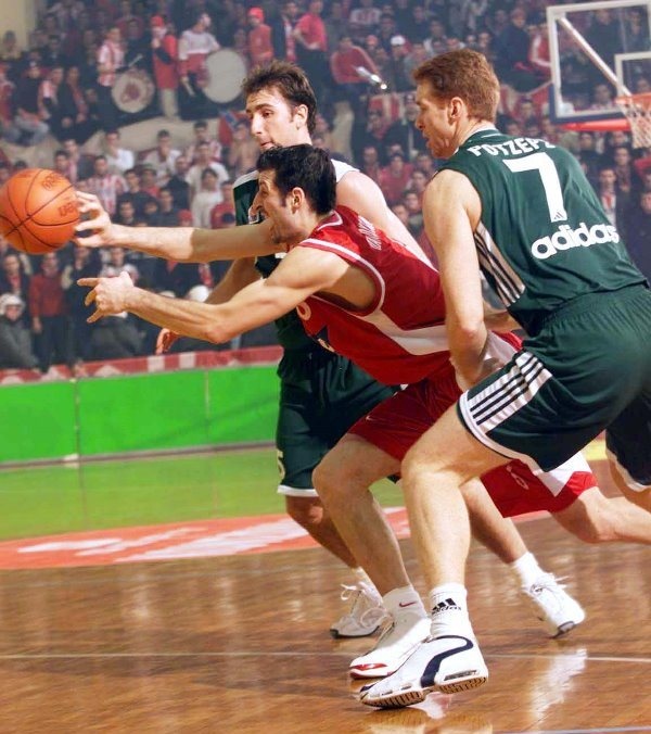 Τζόνι Ρότζερς στο Onsports: «Παγίδα ο 5ος τελικός και για τους δύο » (photos+videos)