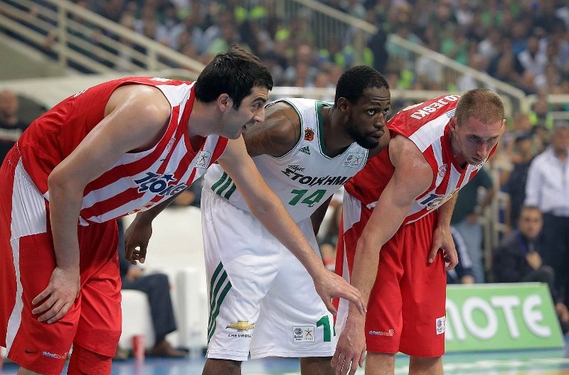 Ολυμπιακός: «Αντίο» από Λοτζέσκι (photos)