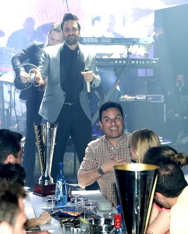 Ολυμπιακός: Ανανέωσε ο Βλάχος (photos)