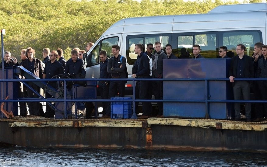 Mundial 2014: Ταξίδευσαν με ποταμόπλοιο οι Γερμανοί (photos)