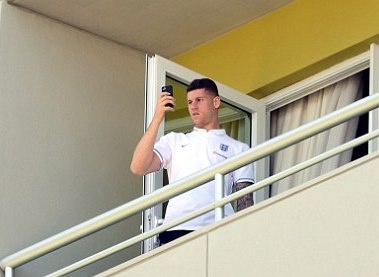 Μουντιάλ 2014: Στα μπαλκόνια οι Άγγλοι (photos)