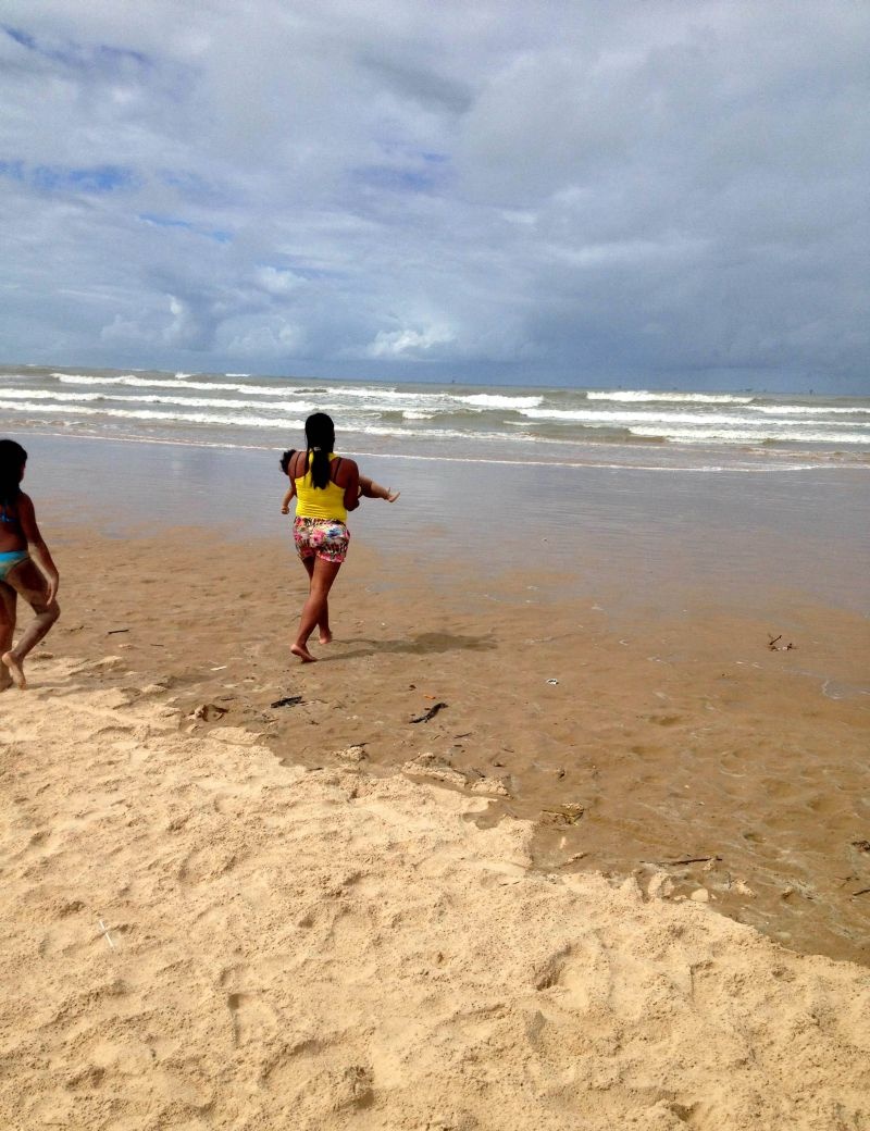 Mundial 2014: Welcome to Aracaju beach! (photos)