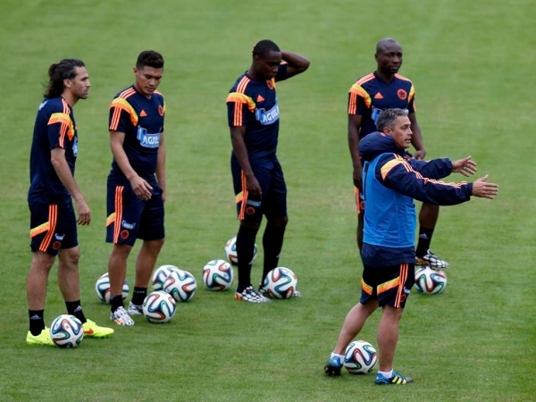 Mundial 2014: Προπόνηση με το μυαλό στην Ελλάδα (photos)