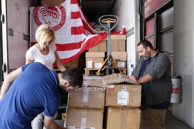 Ολυμπιακός: «Πετάει» η βοήθεια για Σερβία (photos)