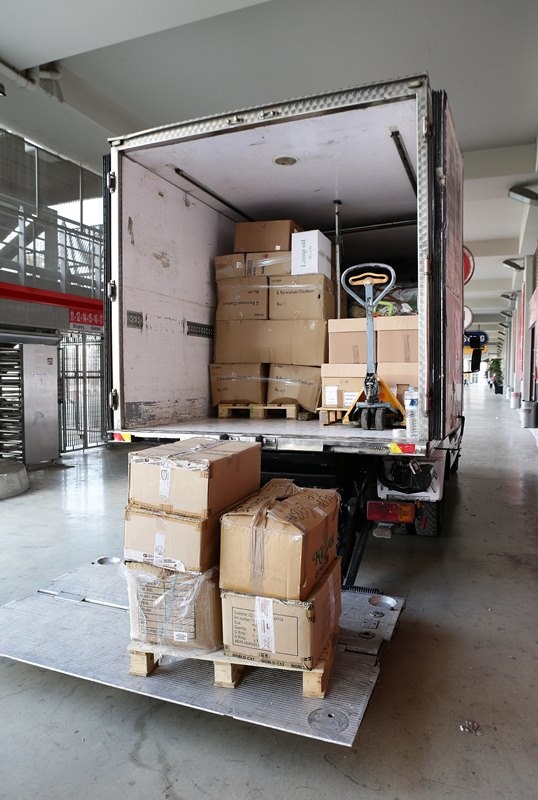 Ολυμπιακός: «Πετάει» η βοήθεια για Σερβία (photos)