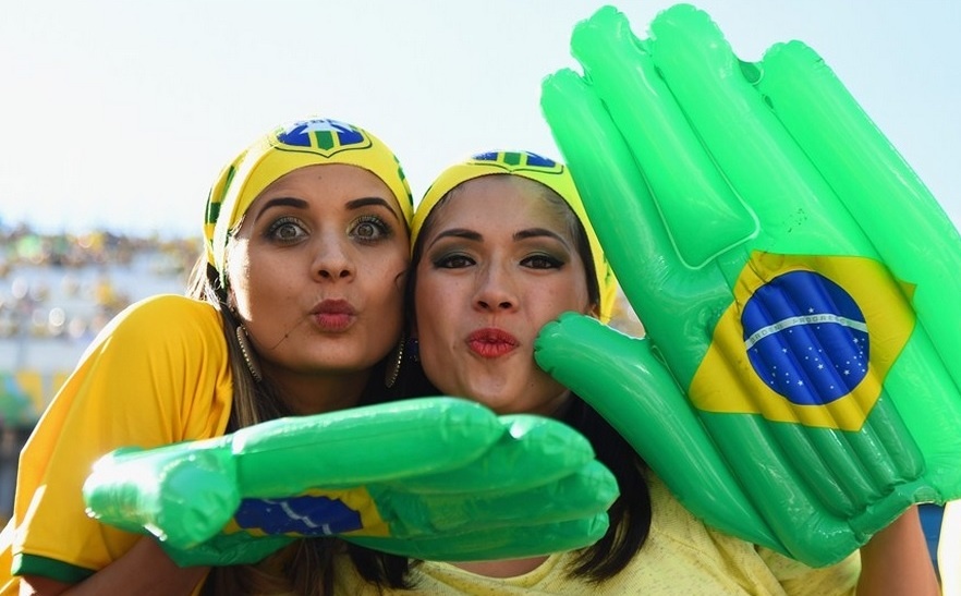Βραζιλία - Κροατία: Ξεκίνησε η... μάχη της εξέδρας (photos)