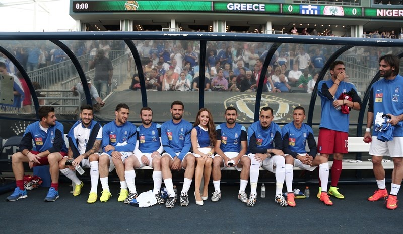 Καλομοίρα στο Onsports: «Δεν προσέβαλα τον Εθνικό Ύμνο!» (photos+videos)