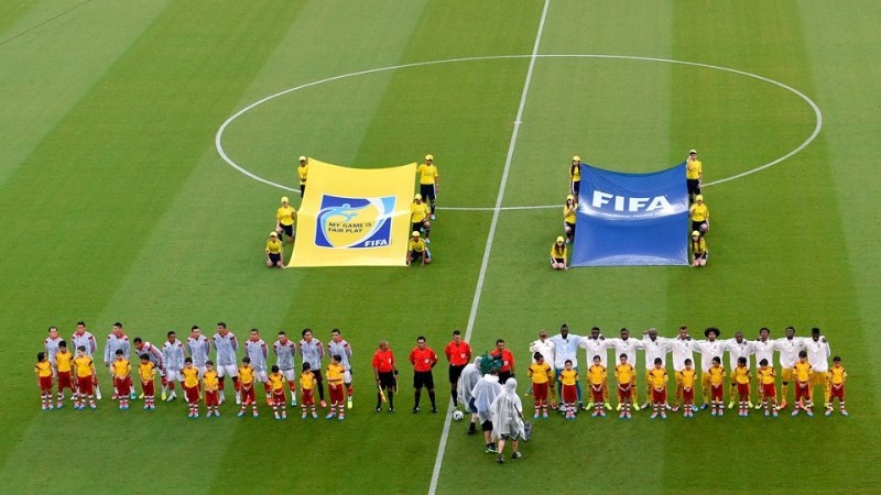 Μεξικό - Καμερούν 1-0: Χόρευαν στην… βροχή οι «τρικολόρ» (photos)