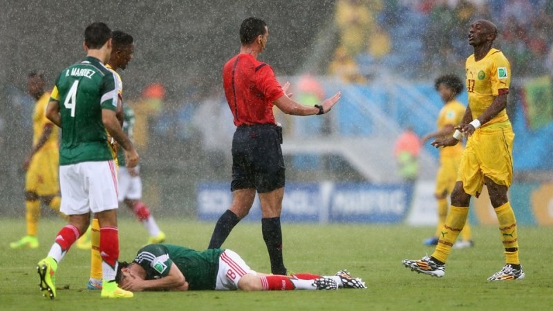 Μεξικό - Καμερούν 1-0: Χόρευαν στην… βροχή οι «τρικολόρ» (photos)