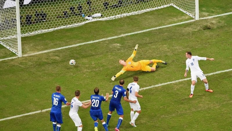 Αγγλία – Ιταλία 1-2: Super match, super Mario… Forza Italia! (photos)