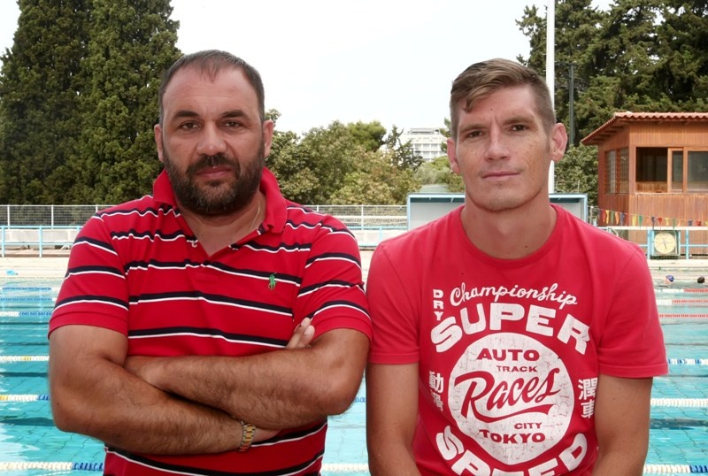 Ολυμπιακός: Η φωτογράφηση για το 55ο Πρωτάθλημα! (photos)