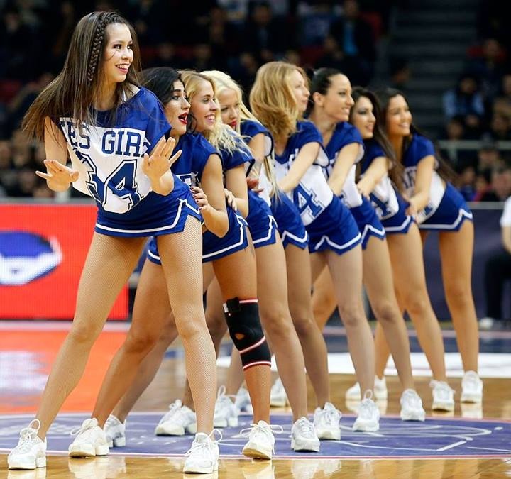 Παγκόσμιο Κύπελλο: Εντυπωσίασαν οι χορεύτριες της Εφές (photos)