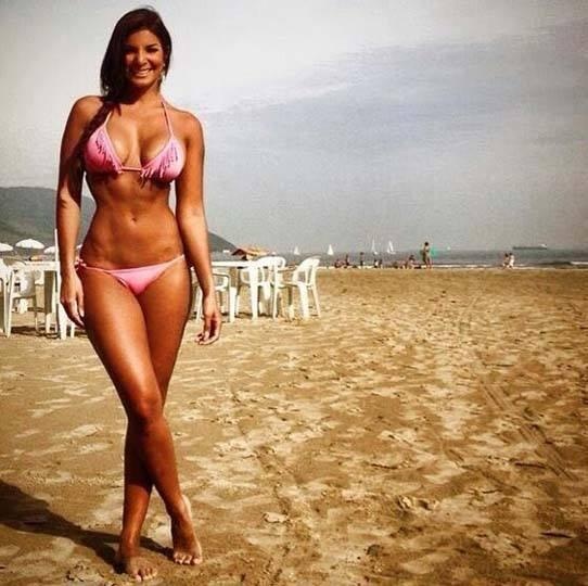 Παγκόσμιο Κύπελλο 2014: Κοσταρικανή ρεπόρτερ προκαλεί... εγκεφαλικά! (photos+video)