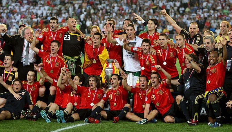 Σένα στο Onsports: «Η φύση του ποδοσφαίρου για Ισπανία, το έχει η Ελλάδα!» (photos+videos)