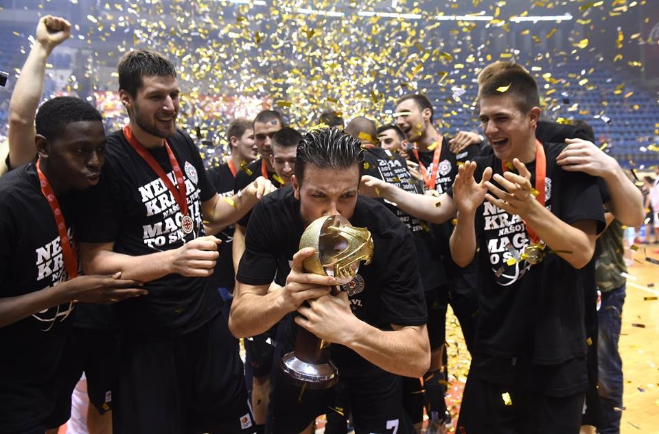 Παρτιζάν: Οι πανηγυρισμοί για τον τίτλο (photos+video)