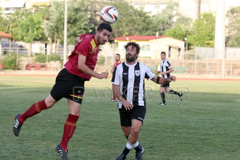 ΠΑΟΚ: Τίμησαν τον Ποικιλίδη οι παλαίμαχοι (photos)